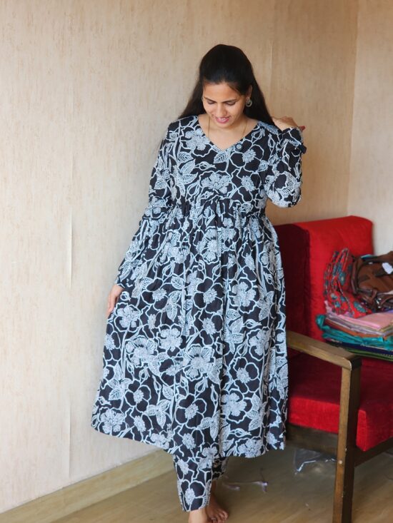 eclipse-blossom-two-piece-black